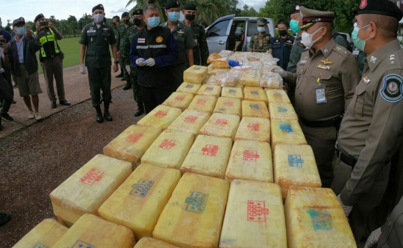 4.6 million methamphetamine pills found on som tam vendor turned smuggler