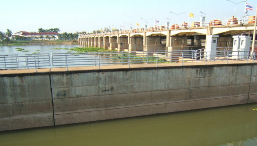 Flood warnings below Chao Phraya Dam, and across Thailand