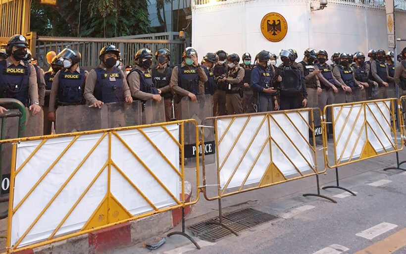 2 anti-government protesters shot in Bangkok as German embassy accepts letter from activists