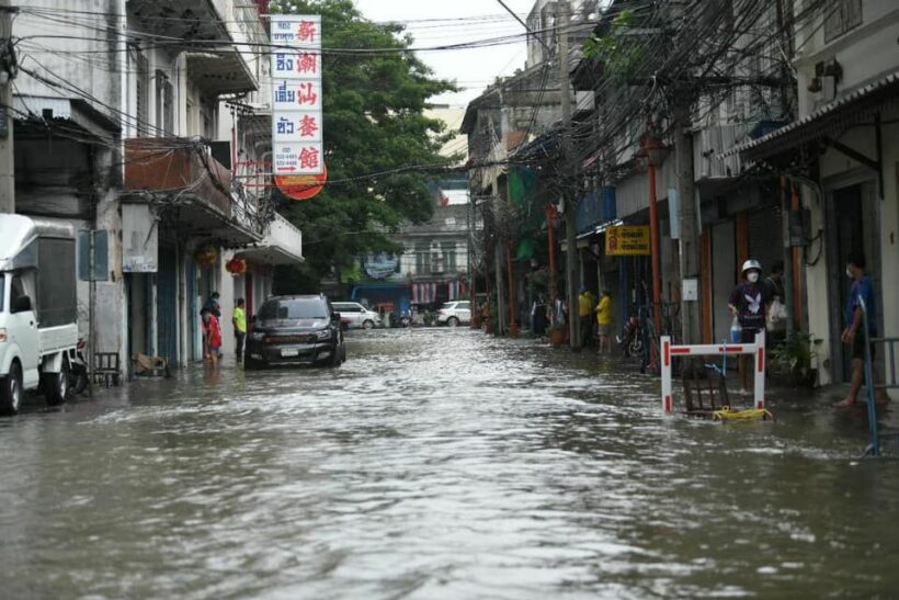 Democrat candidate in Bangkok election promises to tackle flooding if elected