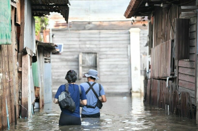 flooding-bangkok-1.jpg