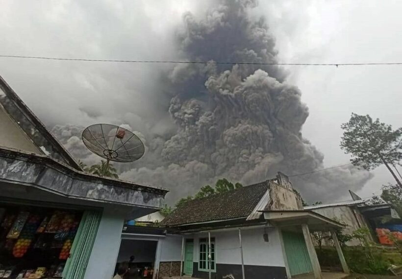 Death toll rises to 14 in volcanic eruption in Indonesia