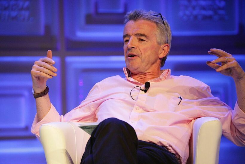 Ryanair CEO says anyone who refuses vaccine is an “idiot”