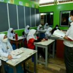 Spike in Covid clusters at Malaysia schools, many parents still concerned with vaccinating children | Thaiger