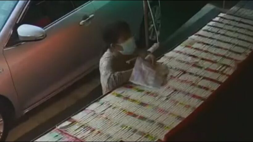 Woman steals 10,000 baht in lottery tickets from vendors in Isaan