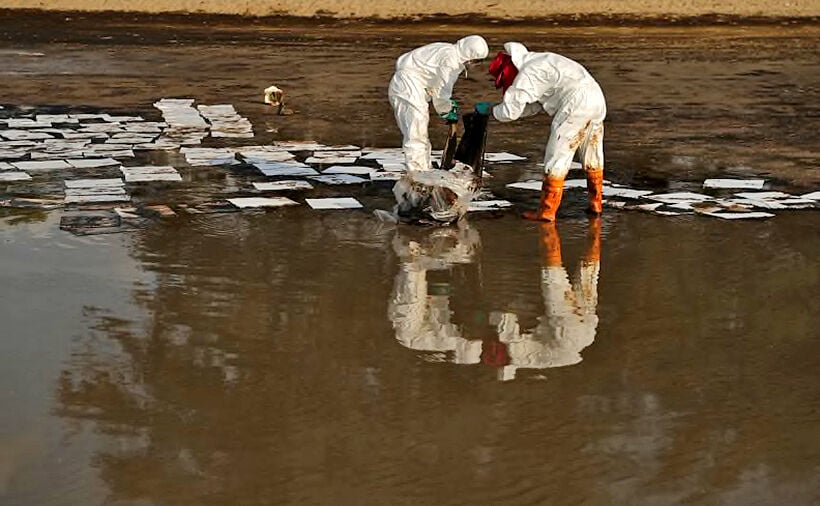 Thailand’s Rayong province declares emergency as oil slick reaches beach