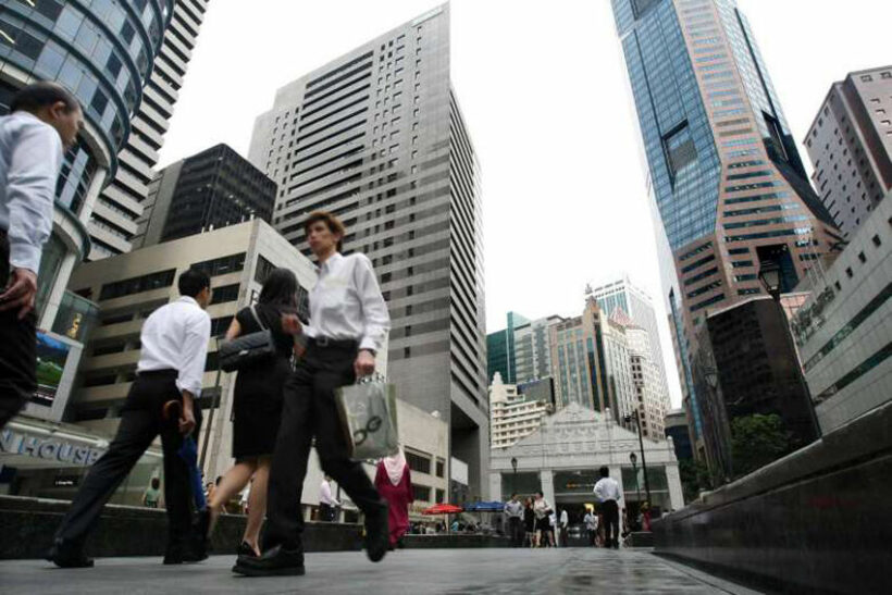 Singapore requires office-workers to be vaccinated, few exemptions