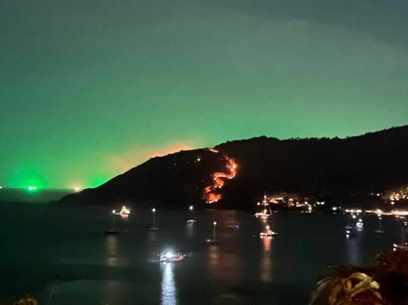 Fire breaks out by Phuket viewpoint, 16 Thai and foreign visitors rescued