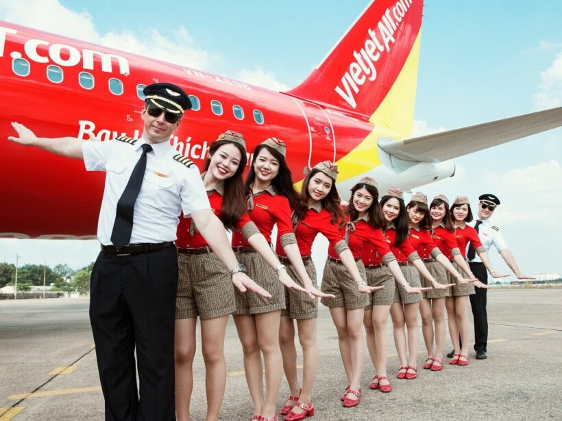 Vietnam resumes flights to 20 countries, prepares to welcome international tourists in March