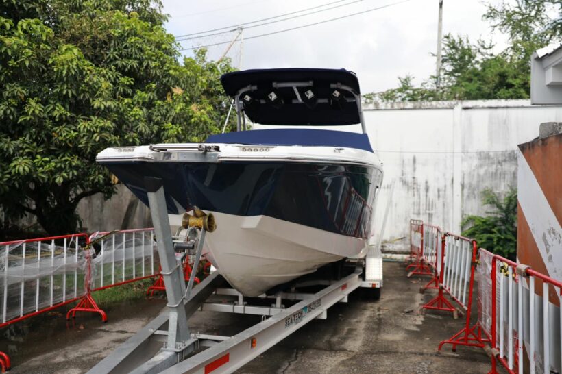 Tangmo: Senators warn police to store speedboat 'properly' | News by Thaiger