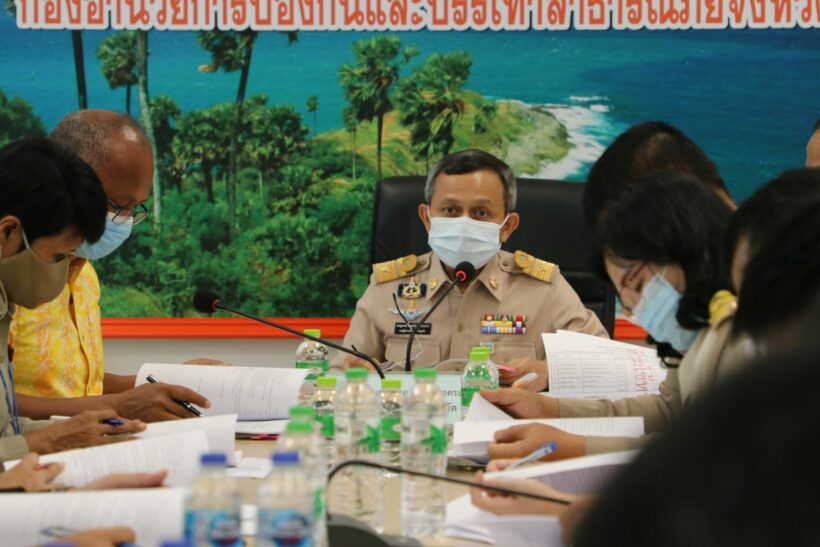 Phuket deputy governor appoints committee to fight dust pollution