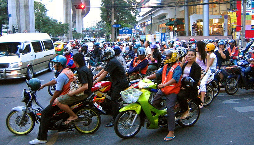 Getting a motorcycle taxi in Bangkok, or anywhere in Thailand | News by Thaiger
