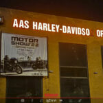 Suspects allegedly shoot at Pattaya motorcycle shop more than 10 times | Thaiger