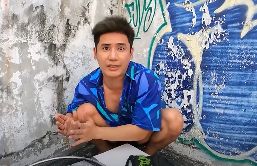 Famous Thai YouTuber under fire for collecting hermit crabs