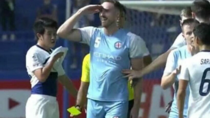 Melbourne City player mocks Bangkok Glass players’ height during match