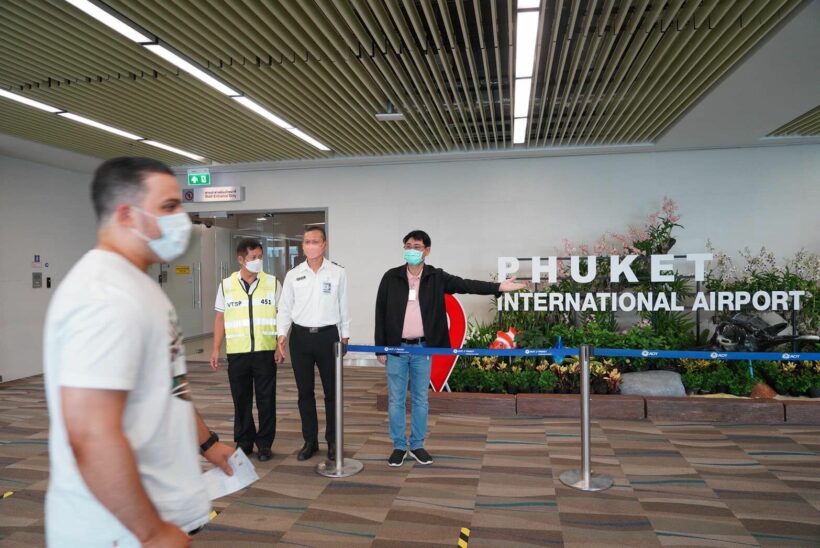 A piece of ceiling at Phuket airport falls, one passenger sent to hospital