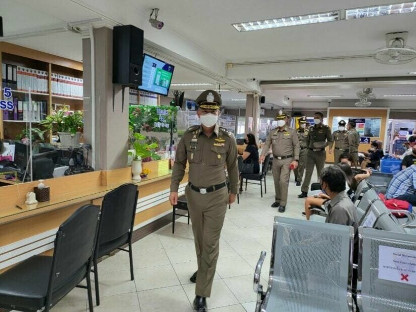 Police visit Chon Buri immigration, warn staff “don’t take bribes”