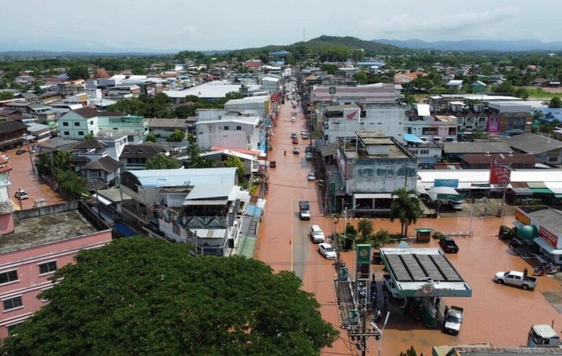 Flooding situation worsening in Chiang Rai, waters recede in Chiang Mai