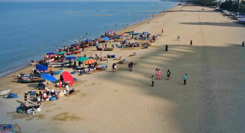 Marine Department on Phase 2 of widening Pattaya’s Jomtien beach