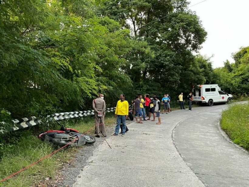 Two Indian tourists die in motorbike accident on Koh Samui mountain