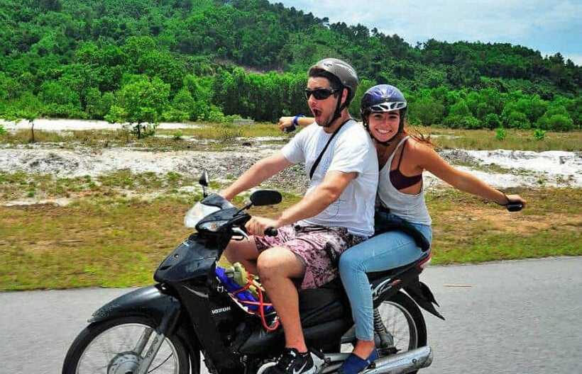 Riding a Motorcycle in Thailand - 10 helpful Tips - Motorcycles in ...