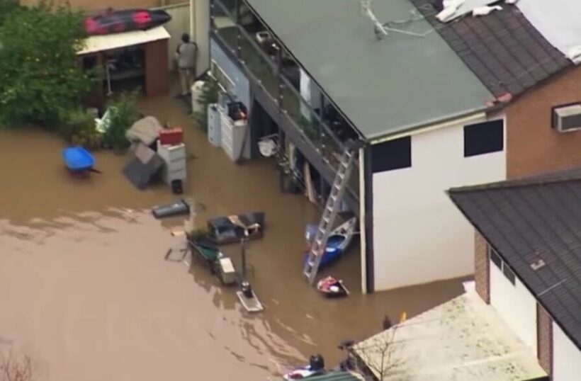 Major floods hit Australia