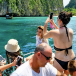 Tourism associations meet with Thai PM urging more assistance | Thaiger