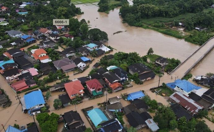 Tropical storm ‘Mulan’ makes a splash in the north of Thailand