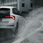 Thailand&#8217;s motorists face jail time for splashing pedestrians | Thaiger