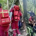 Runner rescued after falling down 200-meter chasm | Thaiger