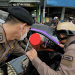 A carjacking monk high on drugs drags police on high-speed chase | Thaiger