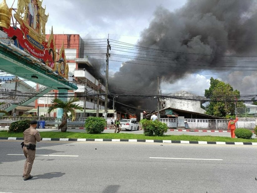 Car bomb explodes at police apartments in southern Thailand, 1 dead, 20 injured