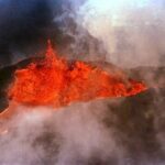 Mauna Loa, world&#8217;s largest volcano, erupts for the first time in 40 years | Thaiger