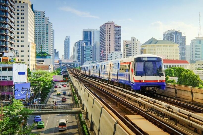 Bangkok’s number of train passengers reaches all-time high