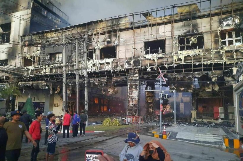 At least 10 dead & 30 injured in fierce casino fire in Cambodia