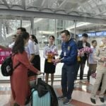 Covid cases down, international arrivals up | Thaiger