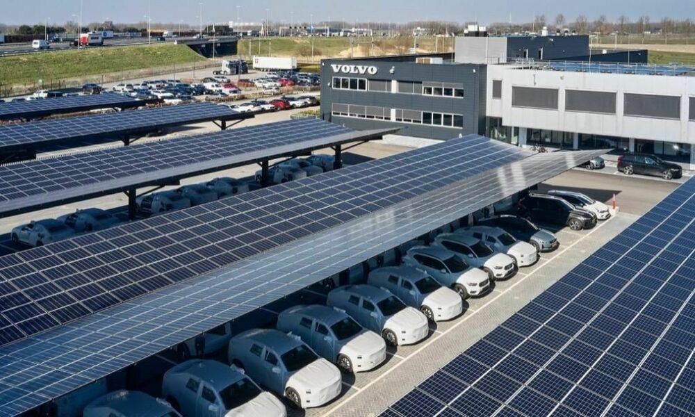 Volvo solar charging stations, charging free of charge