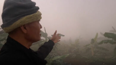 Northeast Thai farmer is ‘selling’ fresh air