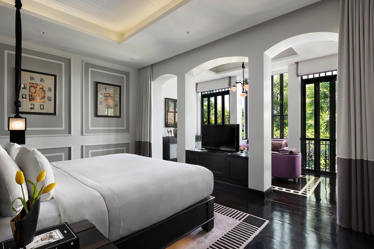 Bangkok riverside hotels