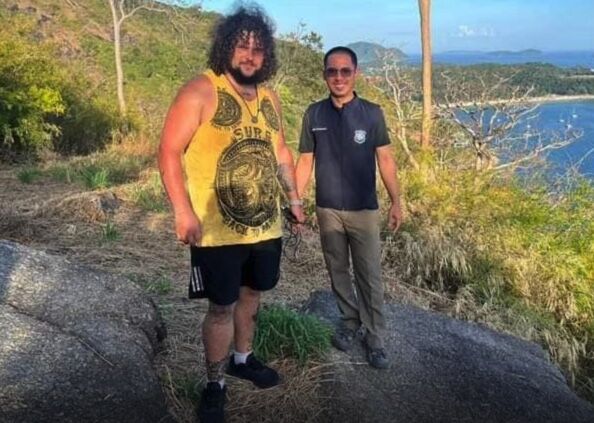 Tourist Police and Good Samaritan rescue American lost on Phuket trail