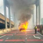 Car fire stops traffic on central Bangkok motorway | Thaiger