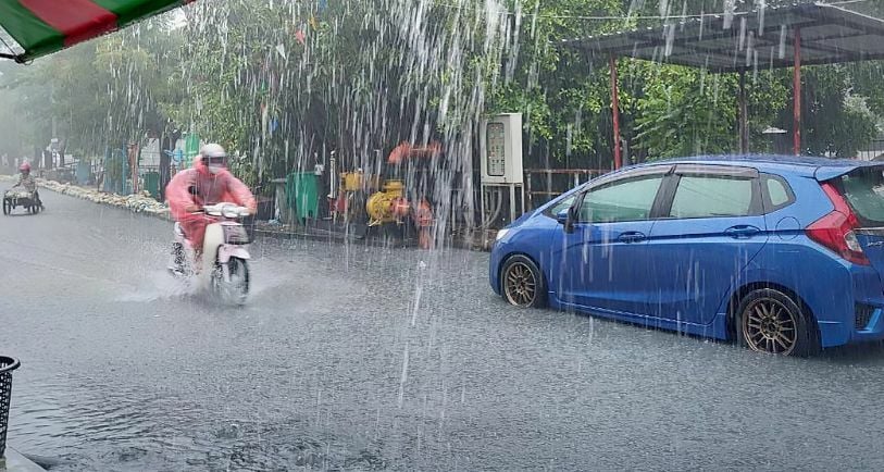 Thai Meteorological Department issues weather warning after Bangkok rain