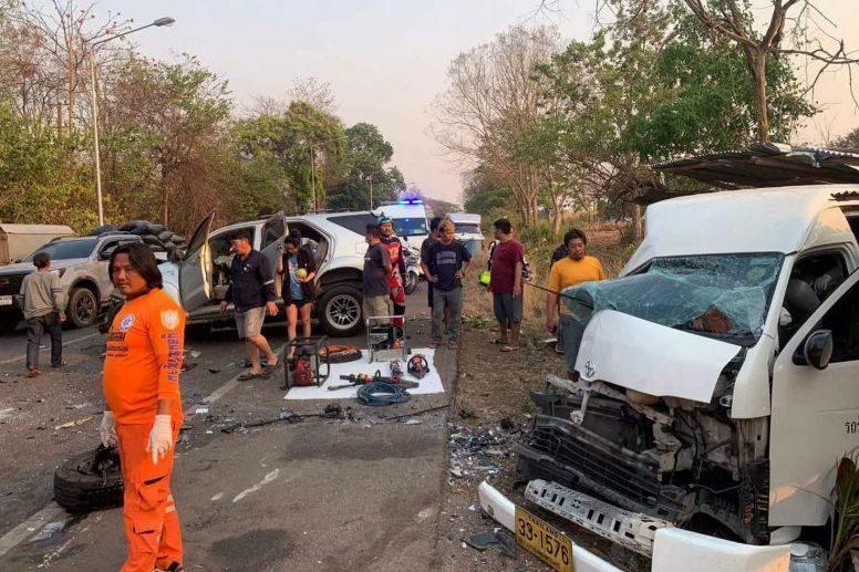 Car crash in Kanchanaburi kills German tourist and Thai driver