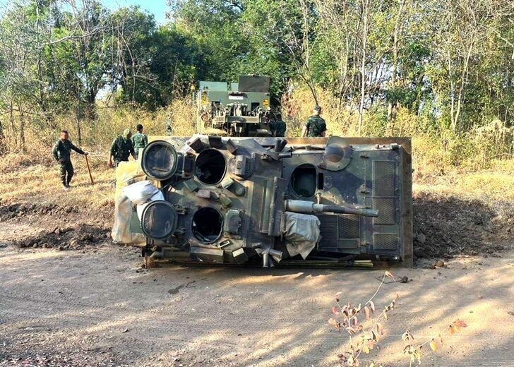 Tank accident kills sergeant and cadet in central Thailand