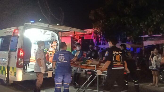 Pattaya teen motorcyclist seriously injures pedestrian