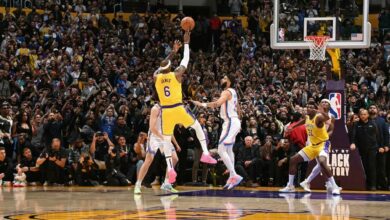LeBron James breaks scoring record to be crowned king of the court (video) | Thaiger