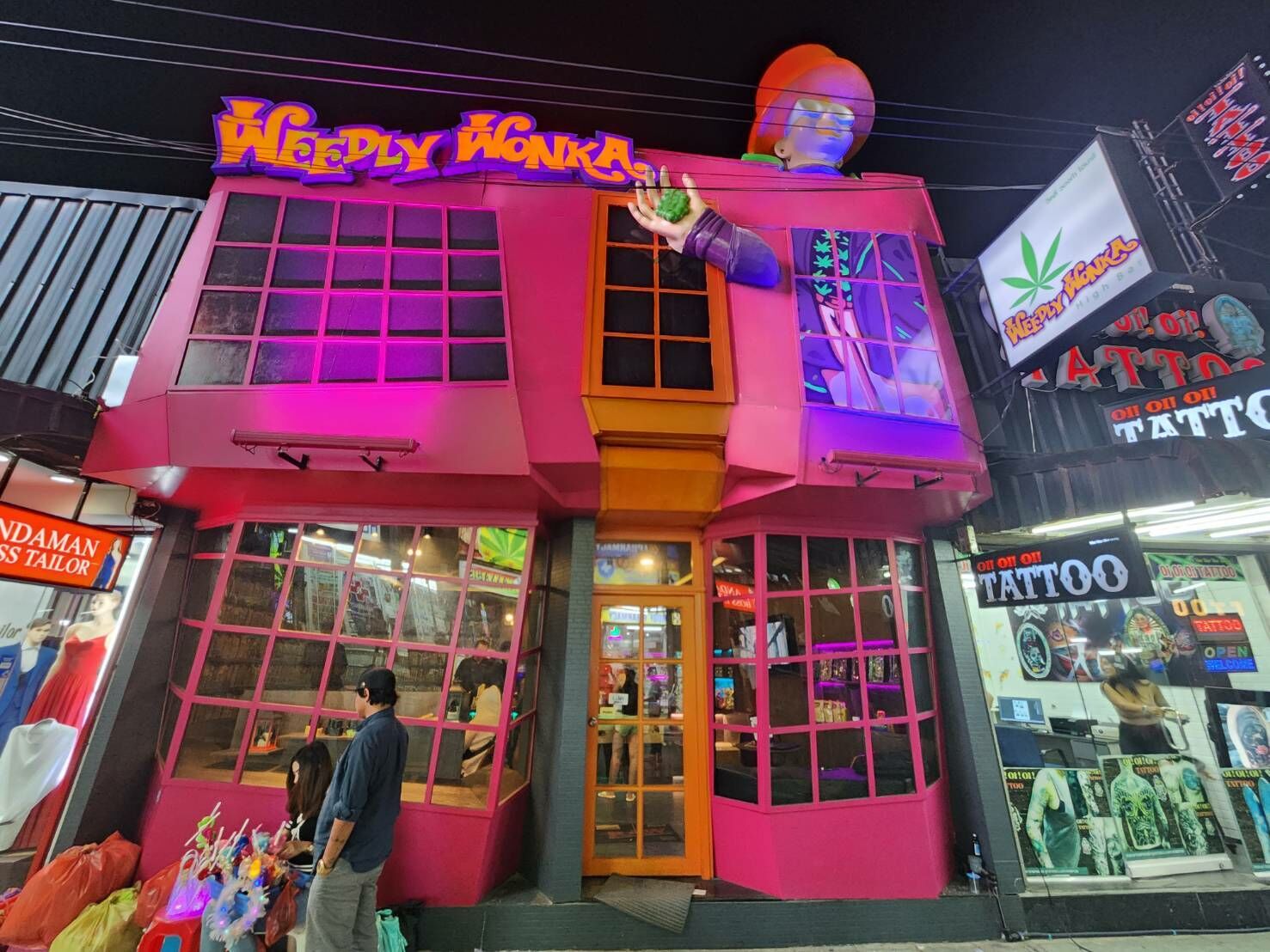 Complete your Phuket nightlife experience with Weedly Wonka