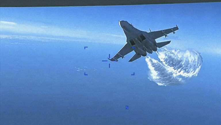 Russian aircraft takes big fat fuel dump on US drone in newly-released footage