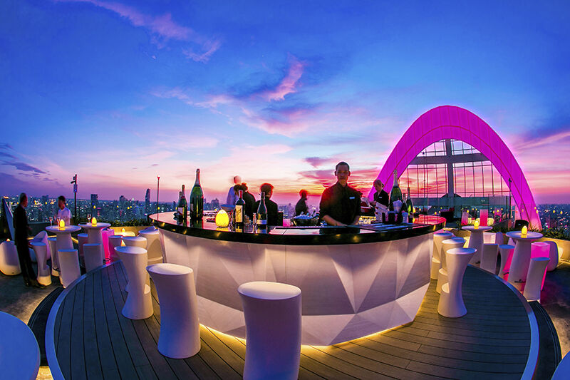 PHOTO: CRU Champagne Bar at Red Sky, Centara Grand at CentralWorld - A rooftop bar in Bangkok