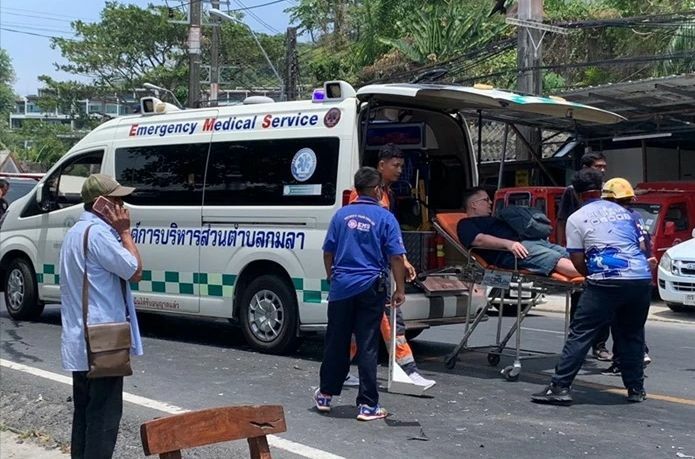 Patong minivan crash injures four tourists and a driver